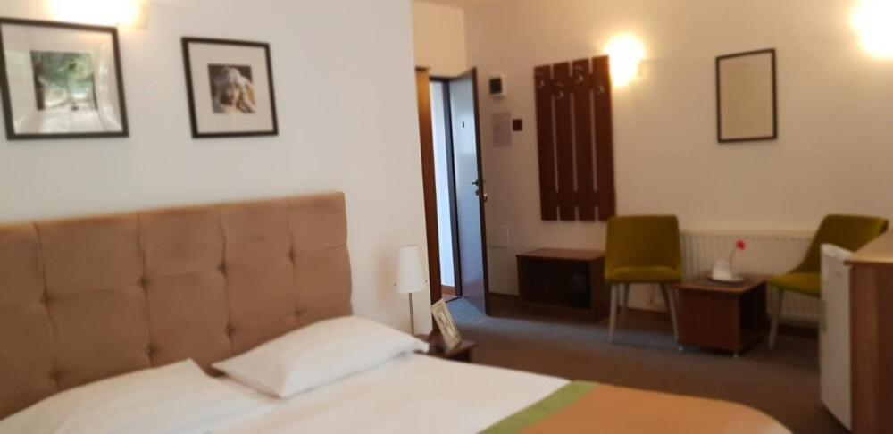 סינאיה Apartamente Private A&L View מראה חיצוני תמונה