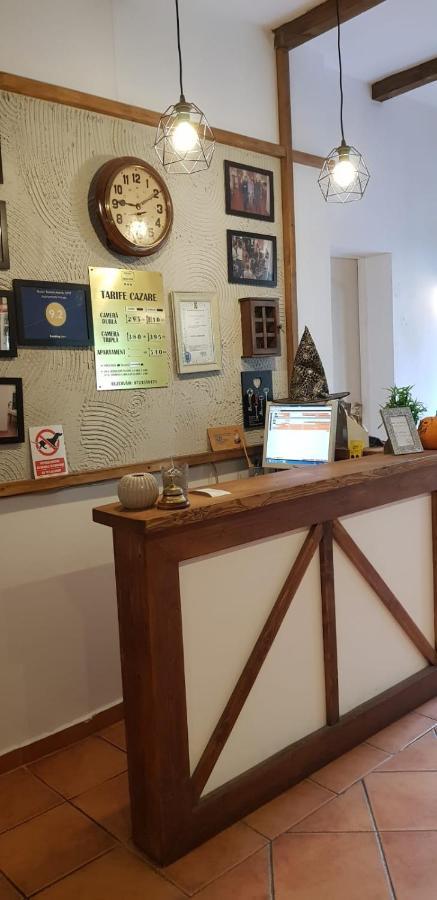 סינאיה Apartamente Private A&L View מראה חיצוני תמונה